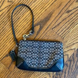 Vintage Coach wristlet, black. Excellent condition!